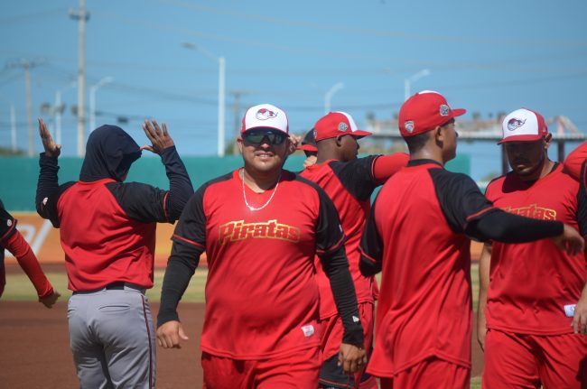Yair Lozoya, entrenamiento pretemporada del 130320 en Campeche