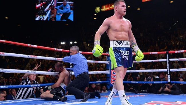 Saúl Canelo Álvarez vs. Sergey Kovalev ganó campeonato mundial semicopleto de la OMB gkot 11 5 del 021119 en MGM Grand Garden de Las Vegas, Kovalev en la lona Saúl "Canelo" Álvarez dispuesto a reucir su bolsa