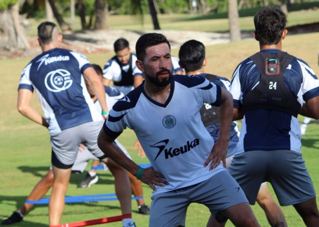 Éder Cruz del Cancún F.C.