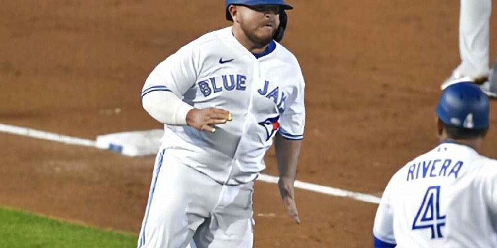 Alejandro Kirk, primer jonrón en Grandes ligas del 210920 contra los Yankees de Nueva York, como local, pero no en Toronto, por coronavirus