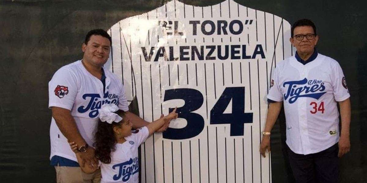 Fernando Valenzuela Anguamea y Fernando Valenzuela Burgos