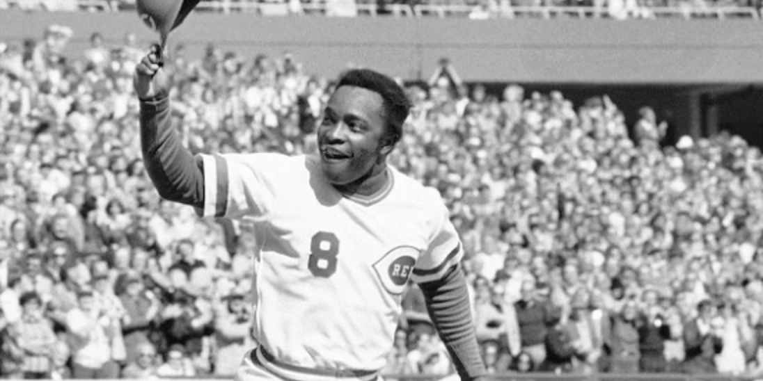 Joe Morgan saludando a la gente