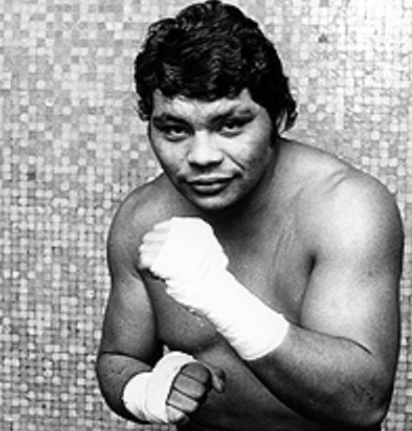 Víctor Galíndez foto icónica aparentemente en el gimnasio del Luna Park (2)