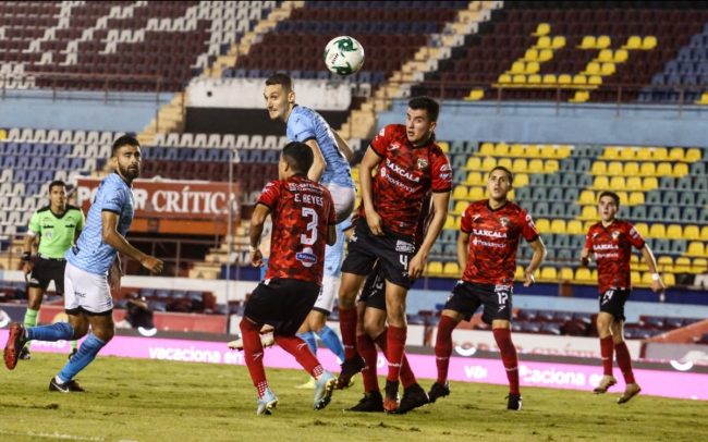 Coyotes de Tlaxcala vs. Cancún F.C. juego de reclasificación de la liga de expansión para entrar a la liguilla 2-1 del 261120 en Cancún, eliminan al Cancún F.C. en 1er torneo de esta liga