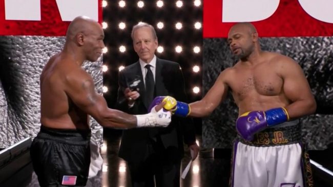 Mike Tyson vs, Roy Jones empatan a ocho rounds exhibición del 281120 en Los Ángeles
