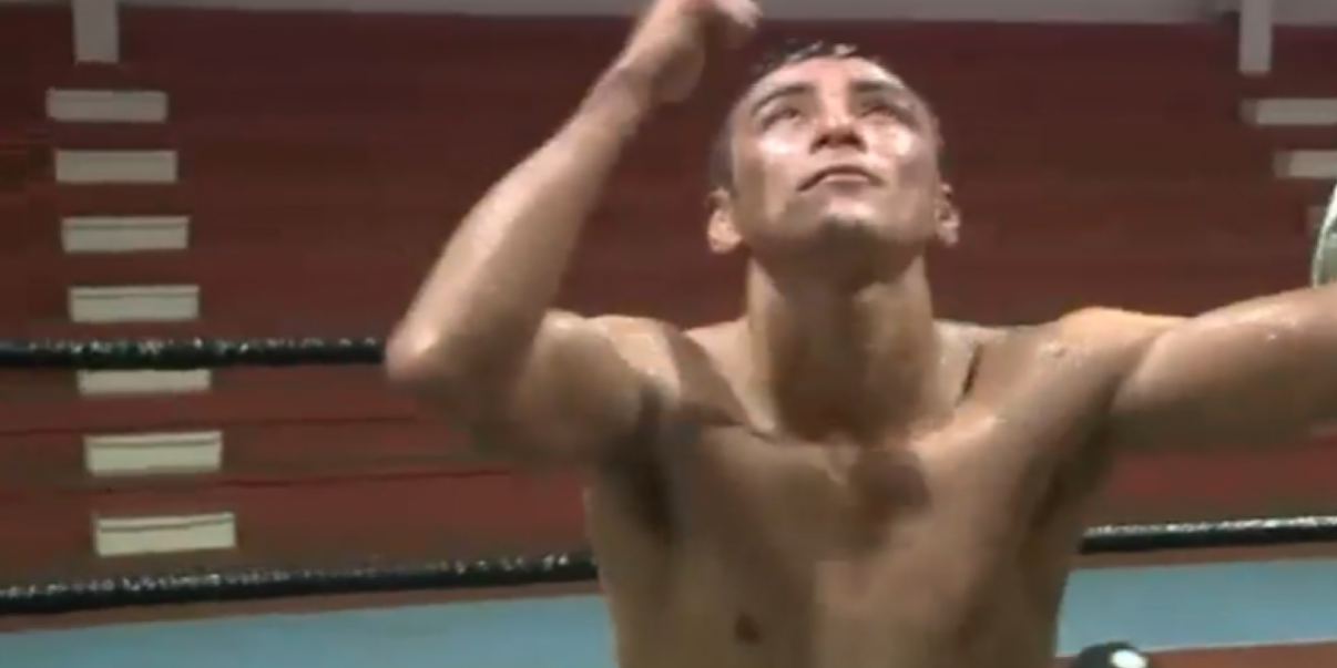 Miguel Joyita Herrera vencedor de Humberto Chato Morales gdu 10 del 191220 en Valladolid