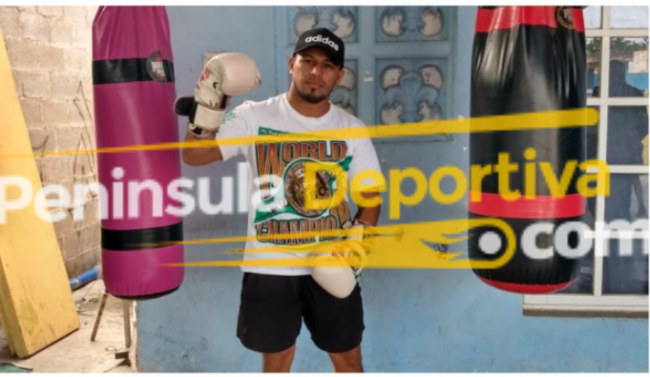 José Relámpago Torres en gimnasio de Mulchechén enero 2021 con marca de agua