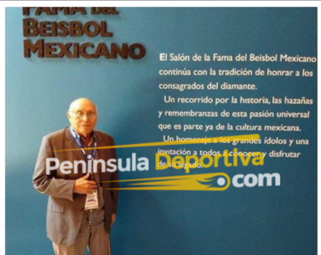 William Berzunza en el Salón de la Fama del Béisbol Mexicano, con marca de agua – copia
