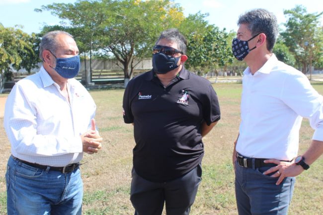 Juan Méndez Arcila, José Caballero Delgado y Carlos Sáenz Castillo visita unidad deportiva del sur para proyecto extensión de la liga Yucatán del 180221