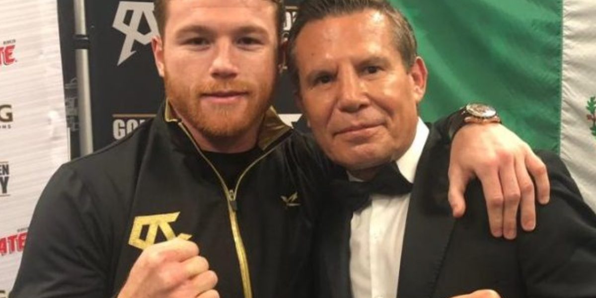 Julio César Chávez con Saúl Canelo Álvarez Saúl "Canelo" Álvarez con Julio César Álvarez