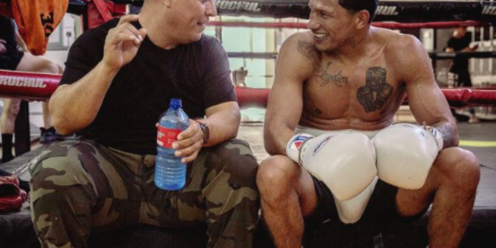 Miguel Berchelt con Alfredo Caballero en Kochul Gym de Los Mochis febrero 2021