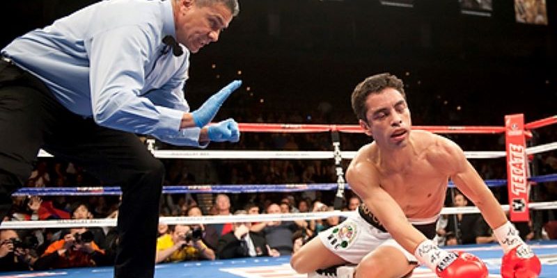 Nonito Donaire vs. Fernando Cochulito Montiel con réferi Russell Mora