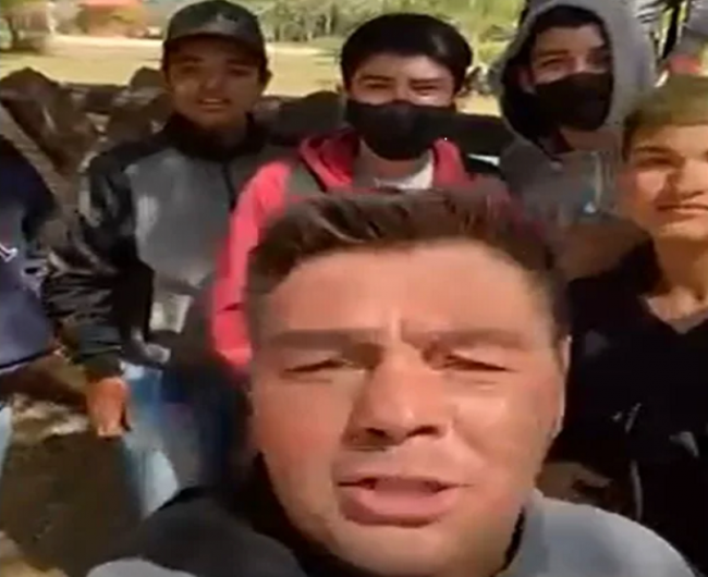 Jorge Travieso Arce arengando a favor del Prián en Sinaloa del 090321