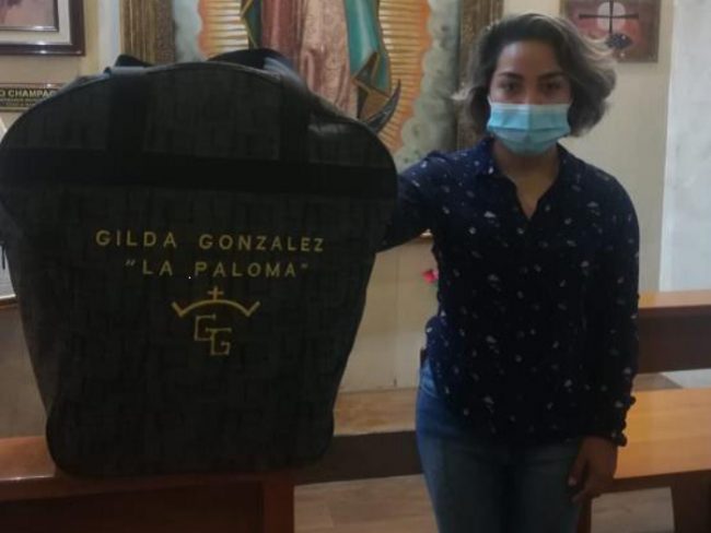 Gilda La Paloma González viaje para torear a Atizapán de Zaragoza, del 150421