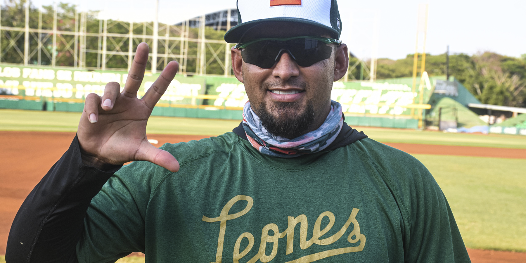 Yoanner Negrín pretemporad de los Leones de Yucatán 2021, del 130421 parque Kukulcán Yoanner Negrín