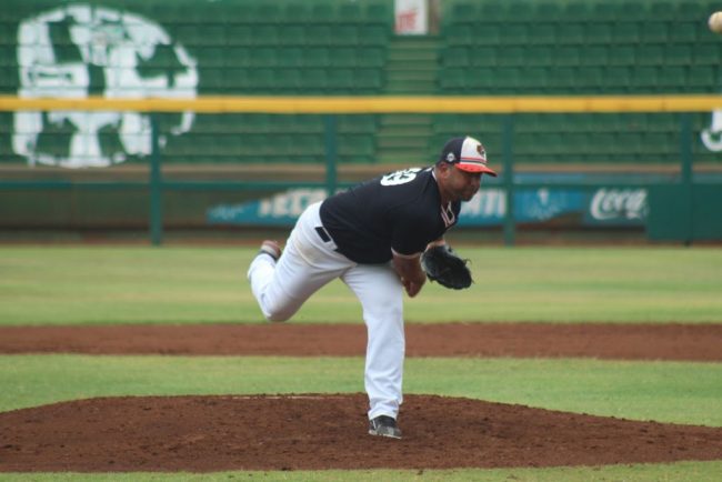 Olmecas vs. Tigres pretemporada Copa Maya 8×1 del 130521 quizás 1er juego de clubes de la LMB sin Leones en el Kukulcán, Jonathan Castellanos, derrotado conasupo