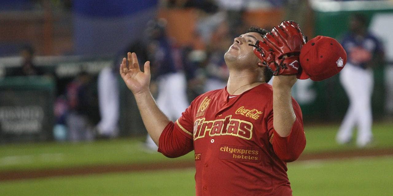 Piratas de Campeche vs. Tigres de Quintana Roo 3er y 5o juegos, 2o de la serie, serie para los Piratas, 11×4 del 260521 en Cancún, primera serie de Francisco Campos como mánager