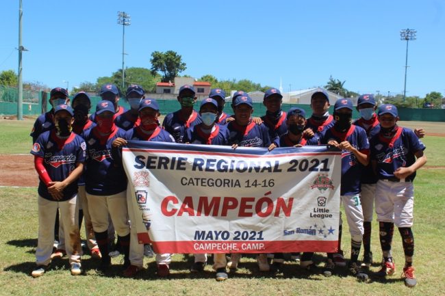 Selección de la Liga Campechana de Béisbol, campeona del regional de Williamsport al vencer 6×4 a Puebla del 090521 en Estadio Leandro Domínguez de Campeche