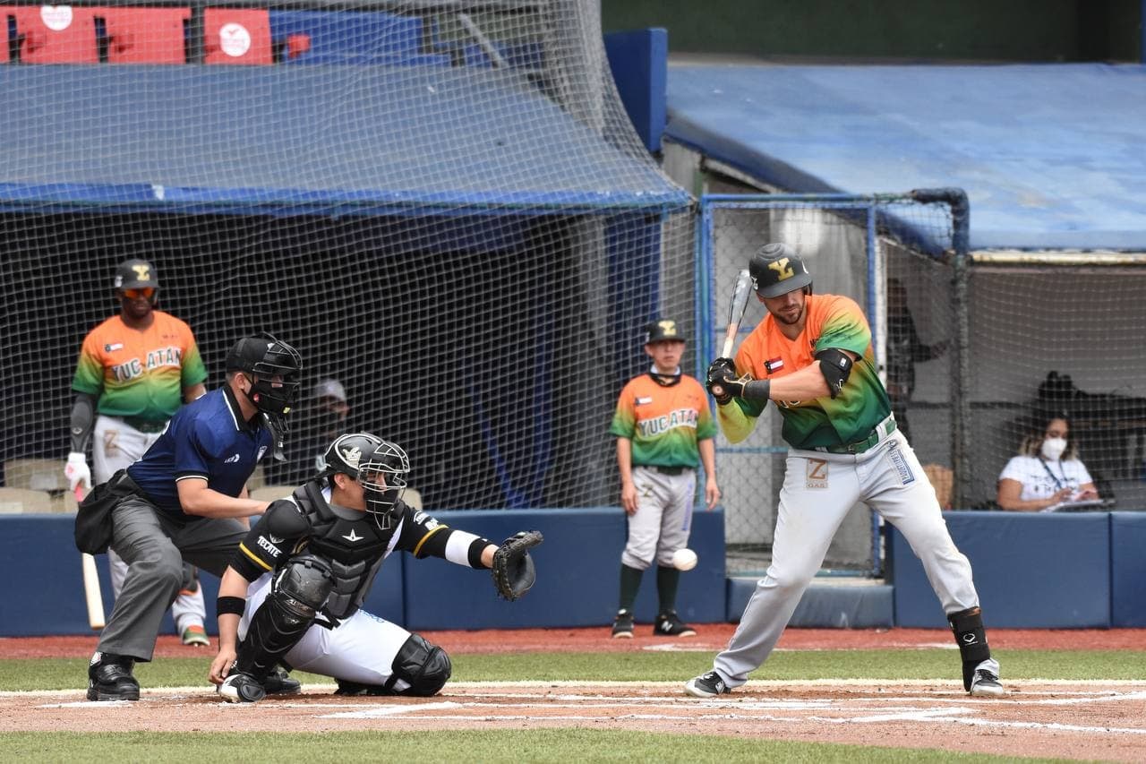 Otra blanqueada a los Leones le permite a Oaxaca emparejar la serie