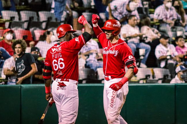 Leones de Yucatán vs. Águila de Veracruz, juego 23, 1o de la serie, 10×4 11 del 180621 en Veracruz, Yasiel Puiga