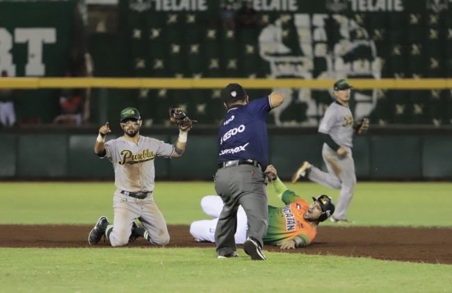 Pericos de Puebla vs. Leones de Yucatán, juego 29, 1o de la serie, 2×0 del 250621 en Mérida Pericos