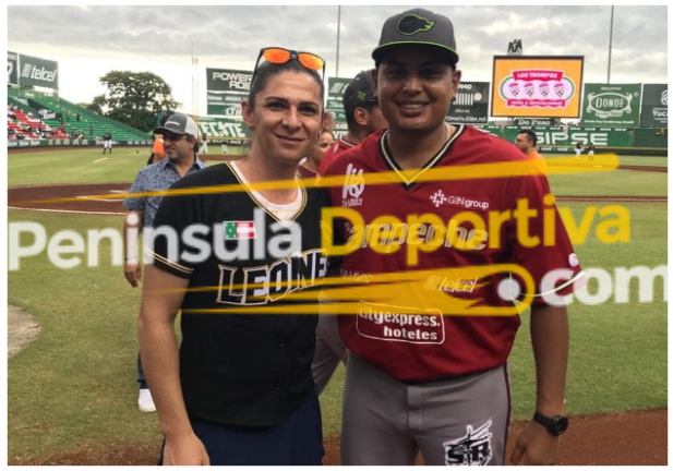 Roberto Espinosa Acea con Ana Gabriela Guevara Roberto Espinosa