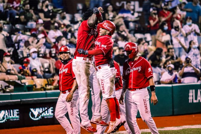 Águila de Veracruz vs. Piratas de Campeche, juego 33, 2o de la serie, serie para el Águila, 9×7 del 030721 en Veracruz