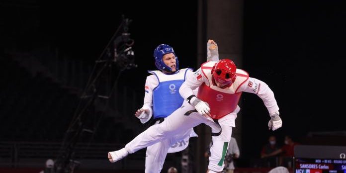 Iván Sapina de Croacia vs. Carlos Sansores de Quintana Roo, 8avos de final y estreno del peninsular en Juegos Olímpicos de Tokio 1 del 260721, Sapina ganó 6-4 Carlos Sansores