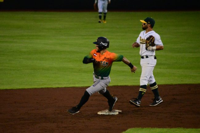 Leones de Yucatán vs. Pericos de Puebla, juego 35, 2o de la serie, 2o de la doble cartelera, 18×7 del 030721 en Puebla