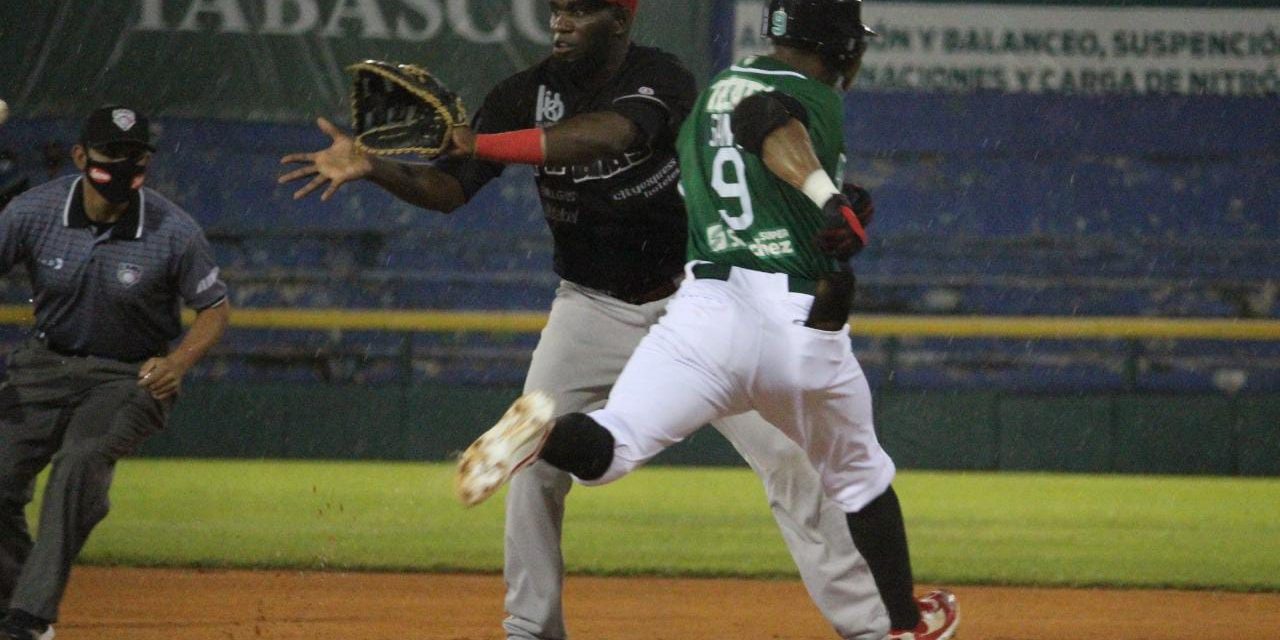 Olmecas de Tabasco vs. Piratas de Campeche, juego 57, 3o de la serie, serie para los Olmecas, 6×0, 1 del 290721, en Villahermosa, Olmo Rosario