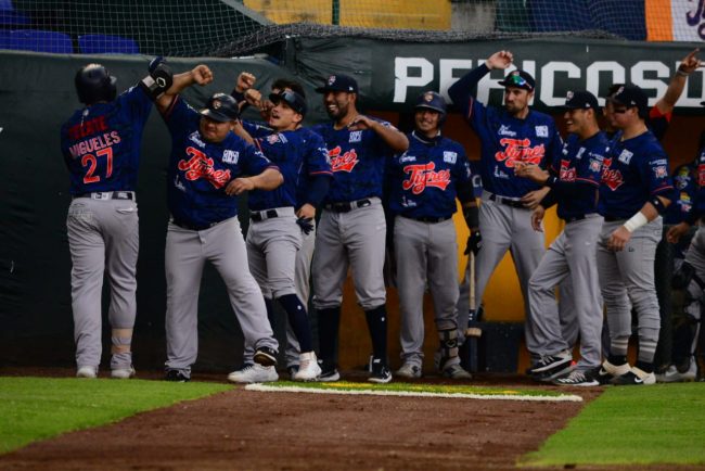 Tigres de Quintana Roo vs. Pericos de Puebla, juego 37, 3o de la serie, 2o de doble cartelera, serie empatada, 6×4, del 010721 en Puebla, Erick Migueles, jonrón solitario 2a entrada