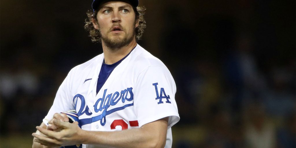 Trevor Bauer, pítcher de los Dodgers de Los Angeles