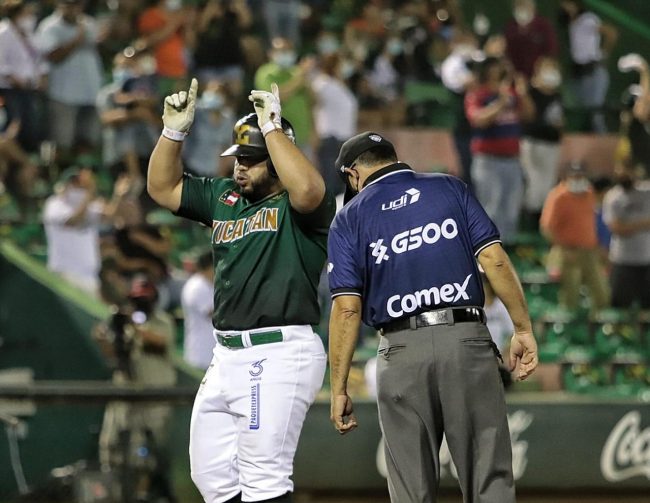 Leones de Yucatán vs. Águila de Veracruz, 6o juego primer play off, ganan play off los Leones 4-2, 5×1 11 del 140821 en Mérida, Luis Felipe Pepón Juárez