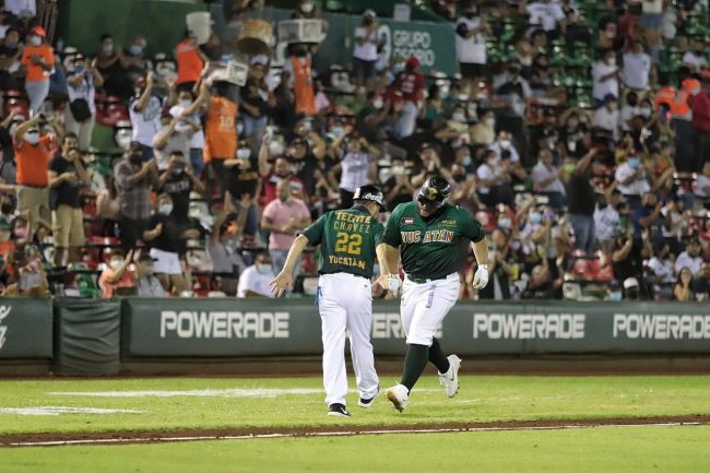Leones de Yucatán vs. Águila de Veracruz, 6o juego primer play off, ganan play off los Leones 4-2, 5×1 13 del 140821 en Mérida, Luis Felipe Pepón Juárez, jonrón