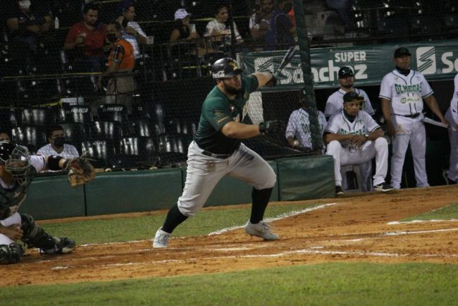 Leones de Yucatán vs. Olmecas de Tabasco, juego 62, 1o de la serie, 10×0 del 030821 en Villahermosa, Luis Felipe Pepón JUárez