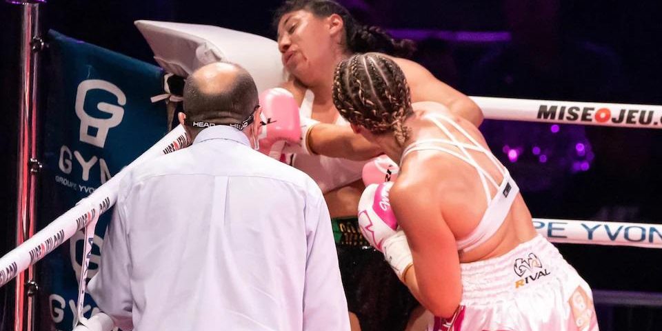 Mari Pier Houle vs. Jeanette Zacarías Zapata gkot 4 del 280821 en Montreal, la mexicana fue llevada a cuidados intensivos