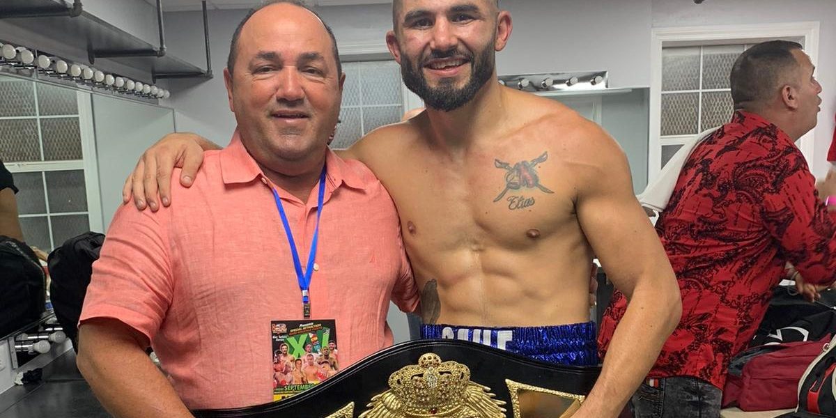 Elías Espadas vencedor de Marcus Willis con Maico Bofil, del 240921 en Miami