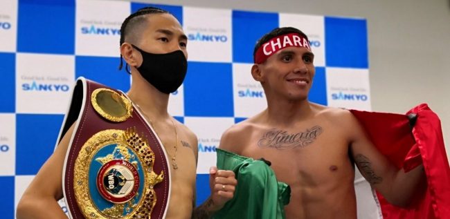 Francisco Chihuas Rodríguez pesaje vs. Kazuto Ioka por el campeonato mundial súpermosca de la OMB, del 310821 en Tokio