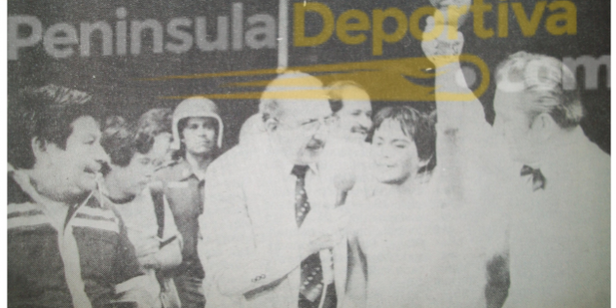 Juan Herrera vencedor de Luis Ibarra gkot 11 del 260981 en Mérida con William Abraham, Antonio Andere y Arthur Mercante con marca de agua