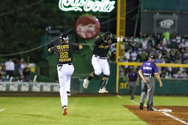 Leones de Yucatán vs. Diablos Rojos del México, 5o juego serie del sur, Leones, campeones 4-1, 9×7 1 del 010921 en Mérida