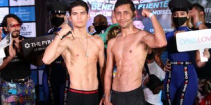 David Cuéllar pesaje vs, Moisés Fuentes del 151021 en Cancún