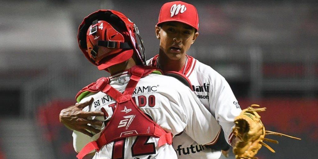 Diablos Rojos del México vs. Leones-Águila 2o de la serie, serie para los diablos 18×18 del 201021 en Ciudad de México