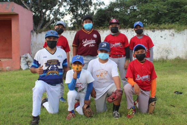 clínica de béisbol profesional en abalá del 071121