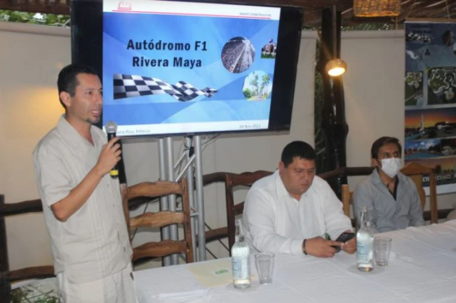 Autódromo Riviera Maya conferencia de prensa presentación del 271121 en Playa del Carmen