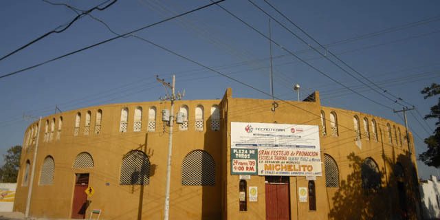 plaza mérida fachada
