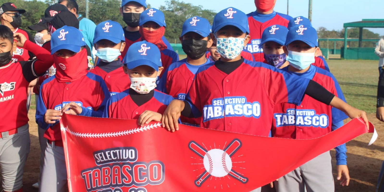 selección tabasco infantil que compitió en torneo de reapertura de instalaciones de la liga yucatán tras casi dos años de cierre por pandemia, del 171221