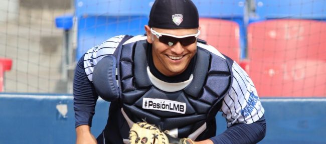 Ángel Chavarín contratado por los Leones del 010221
