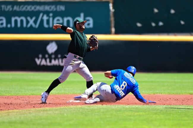 Acereros de Monclova vs. Leones de Yucatán 4×2, pretemporada, copa gobernador, 1 del 170422 en Torreón, Wálter Ibarra