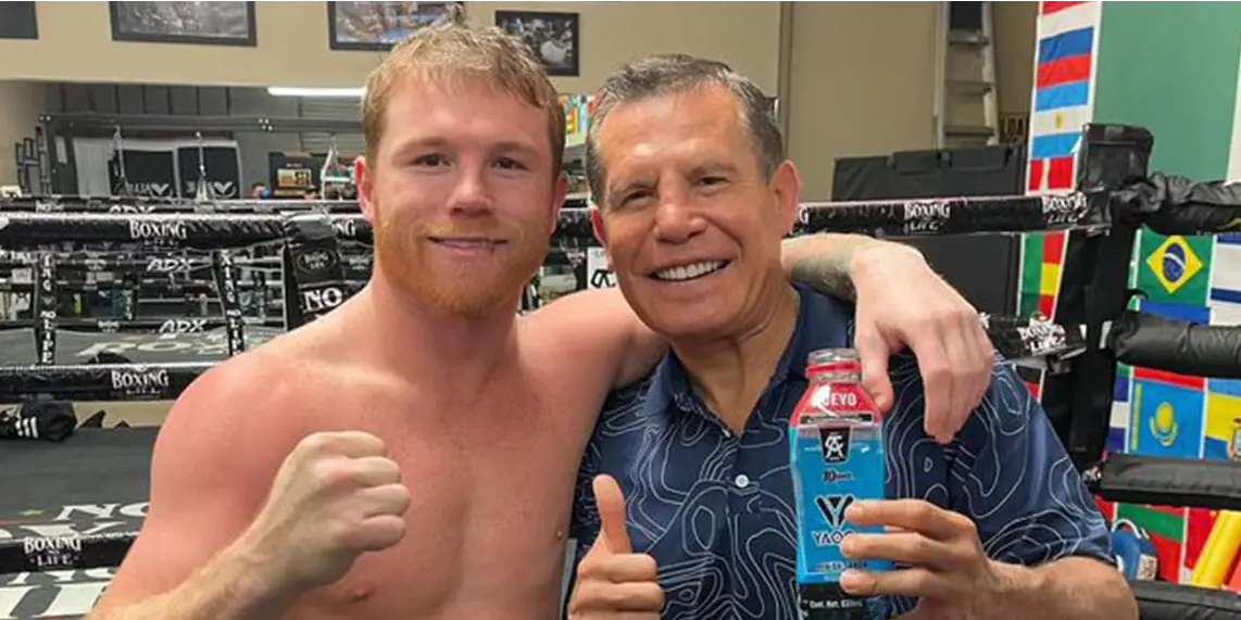 Julio César Chávez con Saúl Canelo Álvarez visita a su gimnasio en San Diego, del 260422