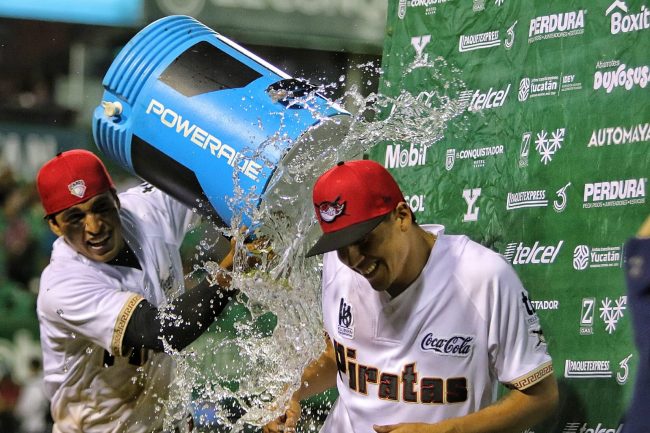Piratas de Campeche vs. Leones de Yucatán juego 4 para ambos, 1o de la serie, 9×1, piratas se estrenan como locales en 2022, en Mérida, 1 del 260422, Francisco Haro, abridor y ganador 1-0